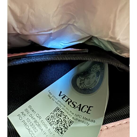 Versace Pink Quilted Shoulder Bag with Gold Chain - Picture 10 of 10